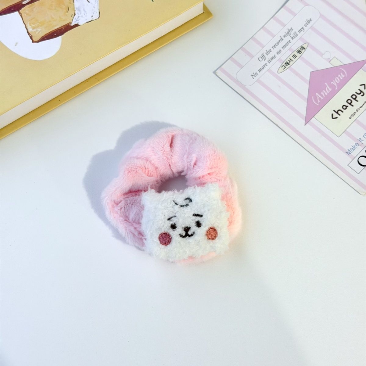 BT21 çizgi film sevimli peluş  - Cute Anime Merchandise incelemesi ve fiyatı